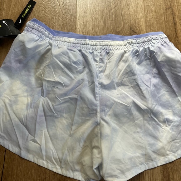 Nike running shorts NWT - Picture 2 of 6